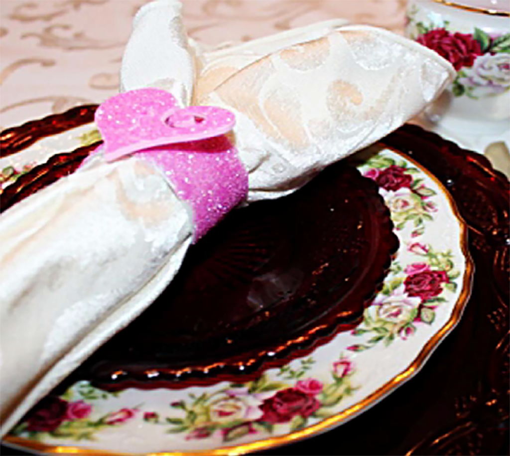 Napkin Rings an Easy Valentine's Day Craft